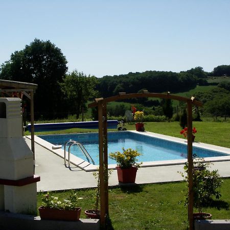 Chalet De Rose Moutier-Malcard Luaran gambar