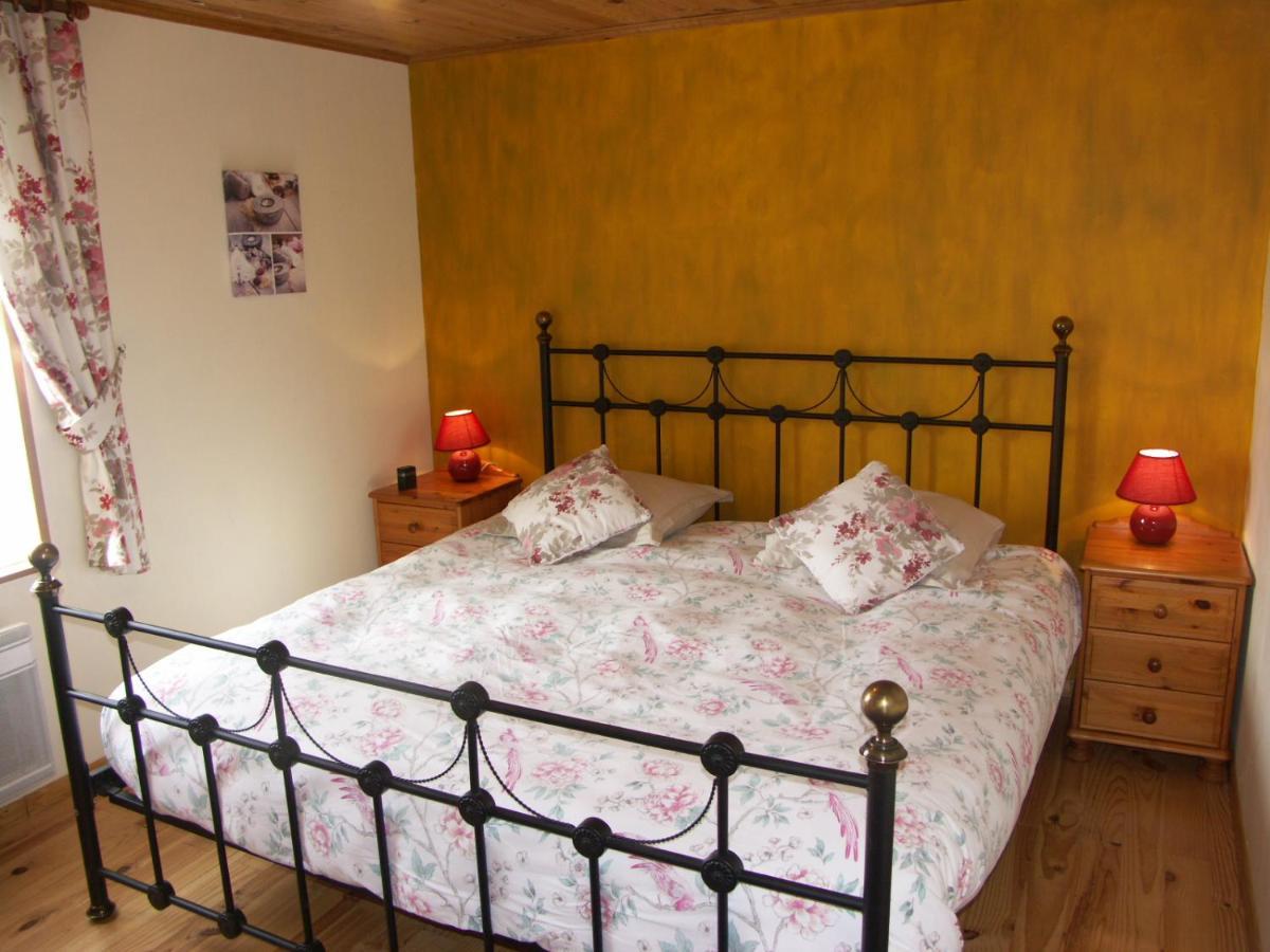 Chalet De Rose Moutier-Malcard Luaran gambar